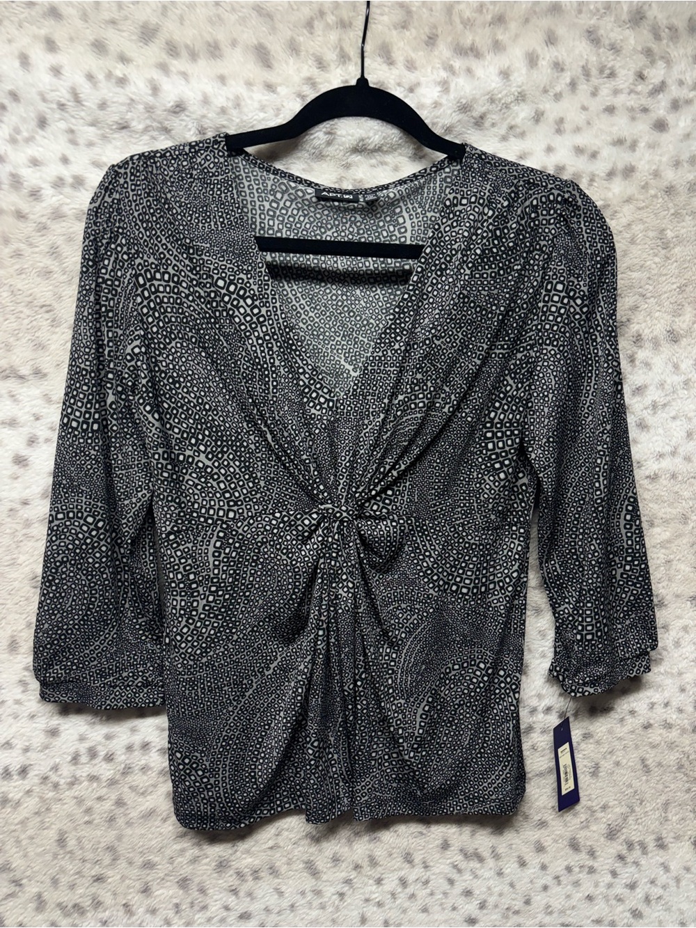 Y2K APT. 9 GEOMETRIC PRINT DRAPE FRONT BLOUSE (Black)